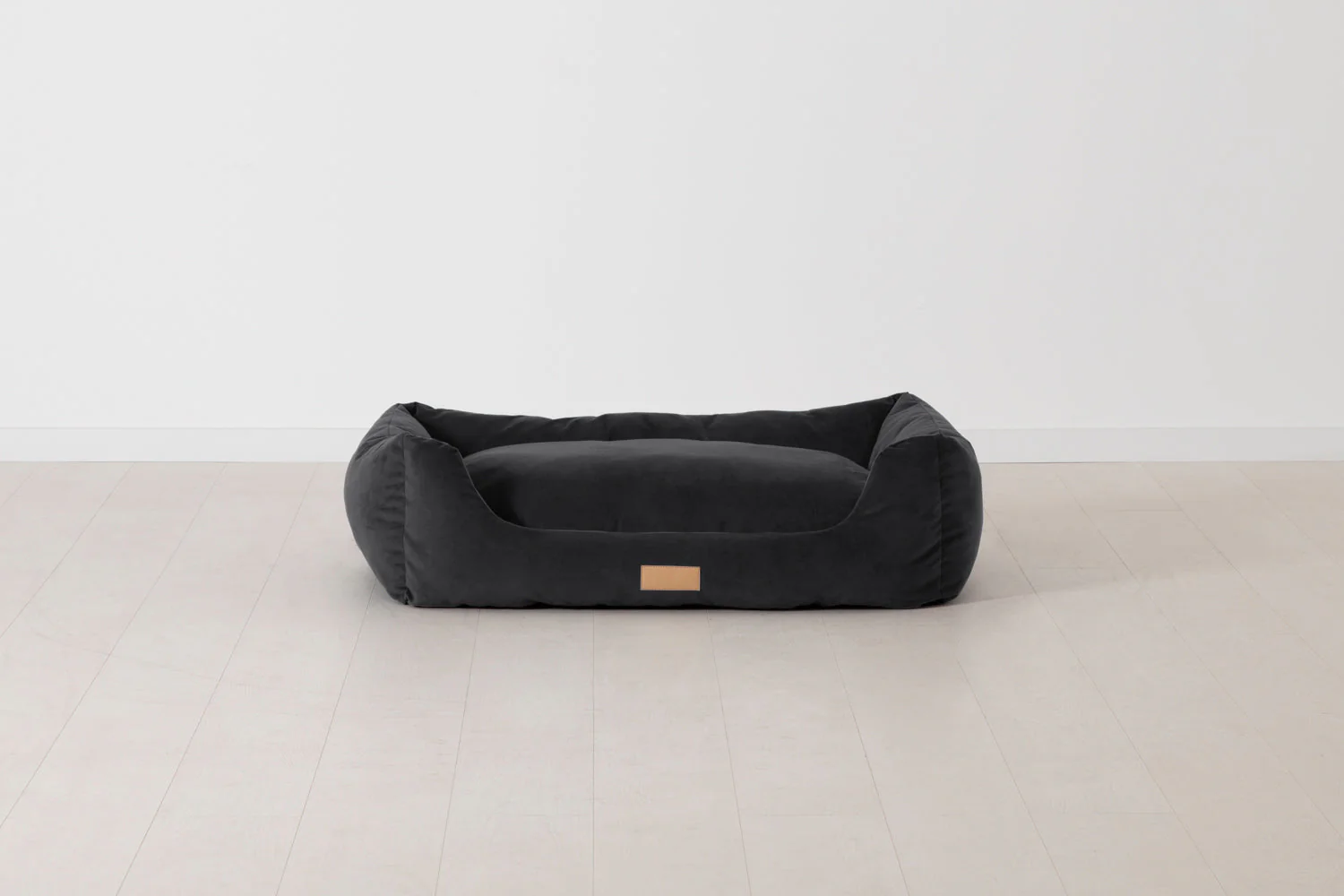 K9-02 Dog Basket Medium - Image 5